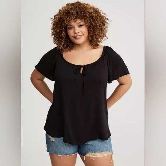 Torrid Black Flutter Sleeve Blouse. Size 00 Mediu. - Picture 1 of 8